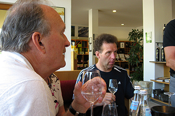 ... und Weinprobe beim Kaiserstühler Winzerverein ... und Weinprobe beim Kaiserstühler Winzerverein