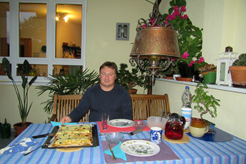 beim Abendessen beim Abendessen