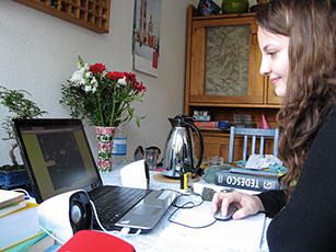 Nora - Sprachschülerin aus dem Tessin Nora - Sprachschülerin aus dem Tessin