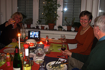 Silvesterabend mit Gästen aus Russland und England Silvesterabend mit Gästen aus Russland und England